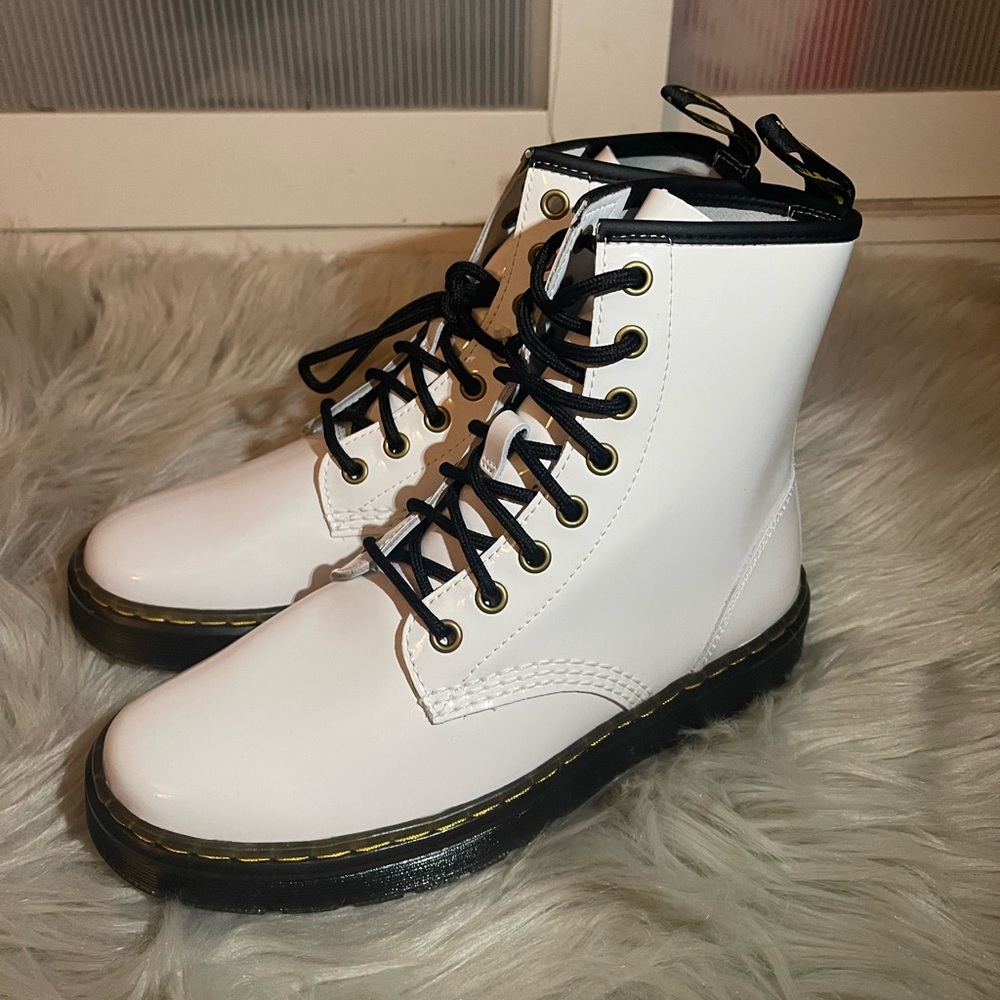 DR. MARTENS WHITE ZAVALA COMBAT BOOTS